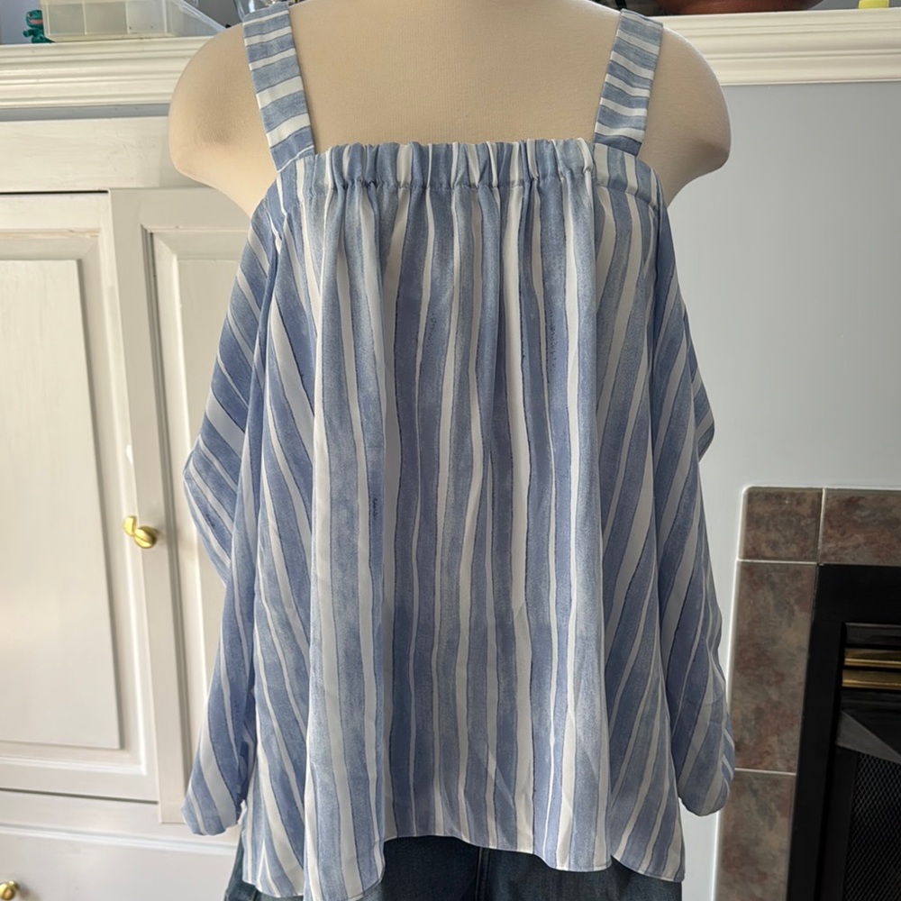 Vince Camuto Blue Striped Women's Top